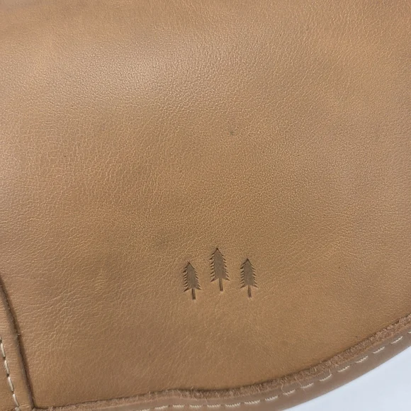 Portland Leather Goods Classic Nora Shoulder Bag in color Honey - Picture 2 of 11